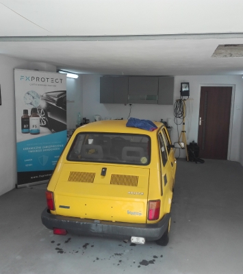 Fiat 126p Kurczaczek - Detailing Częstochowa Korekta lakieru